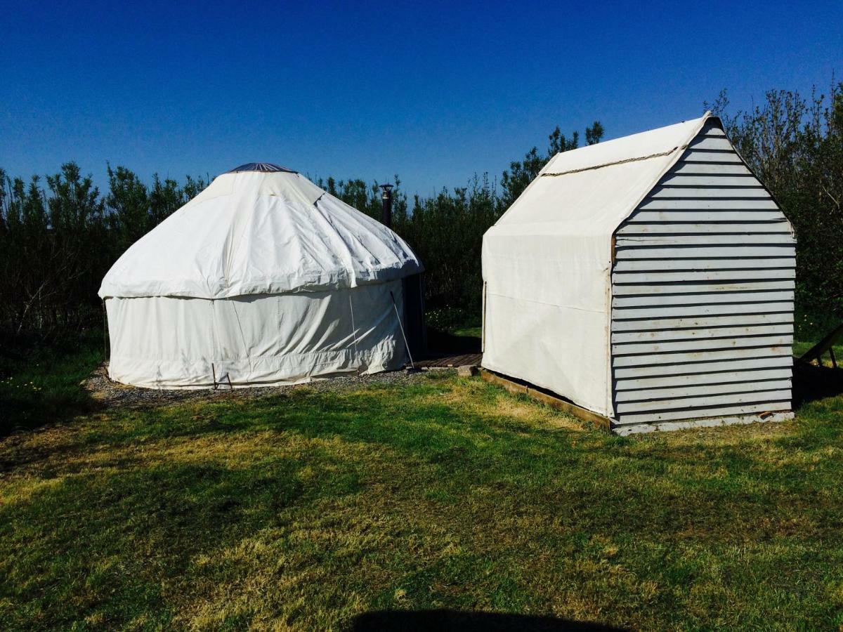Mill Haven Place Glamping-Yurt 1 Talbenny Exterior foto